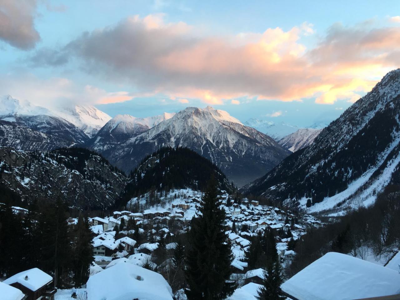 Chalet Ariane Blatten bei Naters Exterior foto